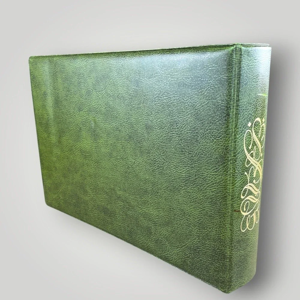 Woolworth Herald Square Photo Album Green Gold 3 Ring Binder 1970s